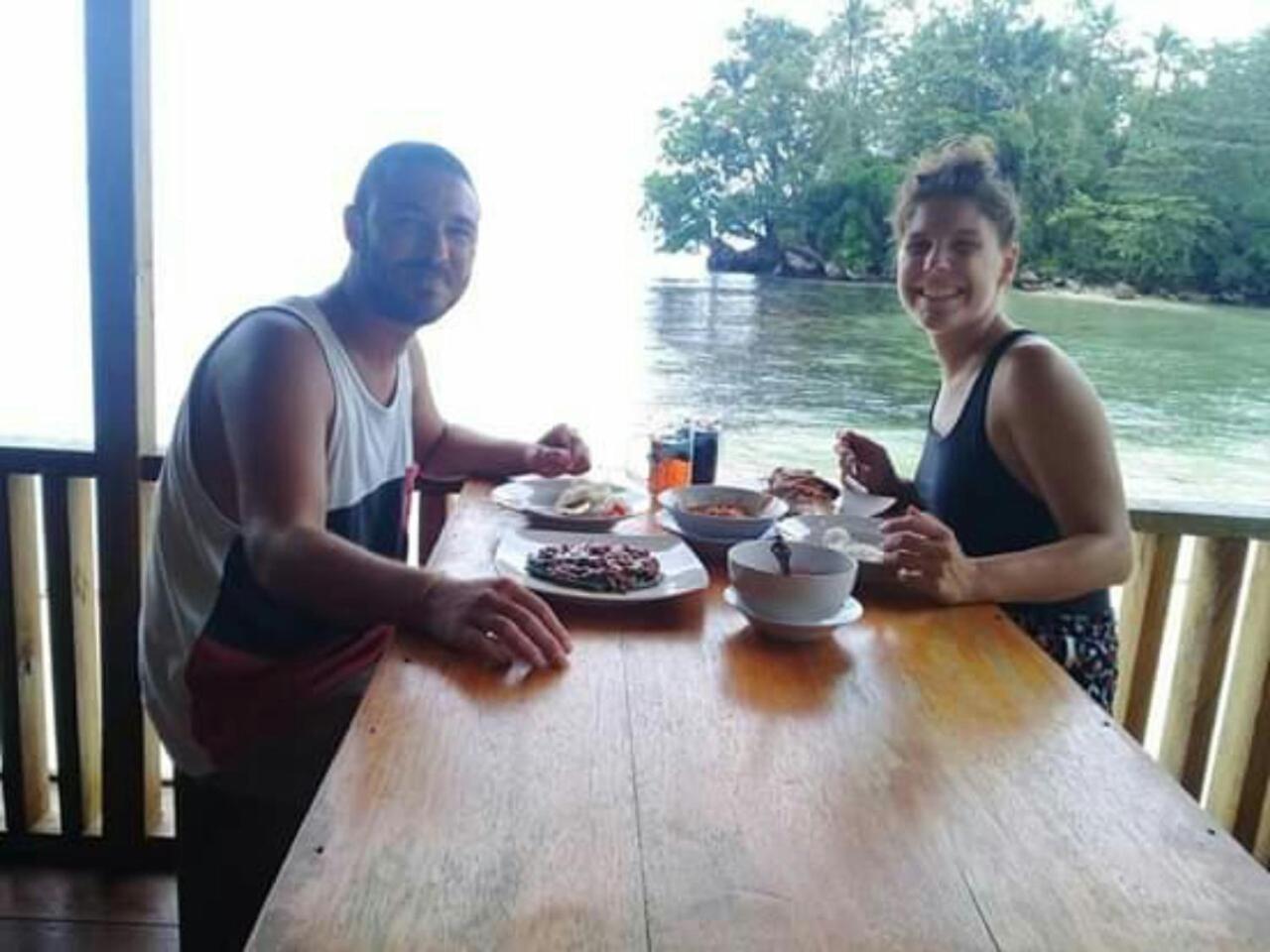 Nusa Nalan Beach Resort Rumah Olat Zewnętrze zdjęcie