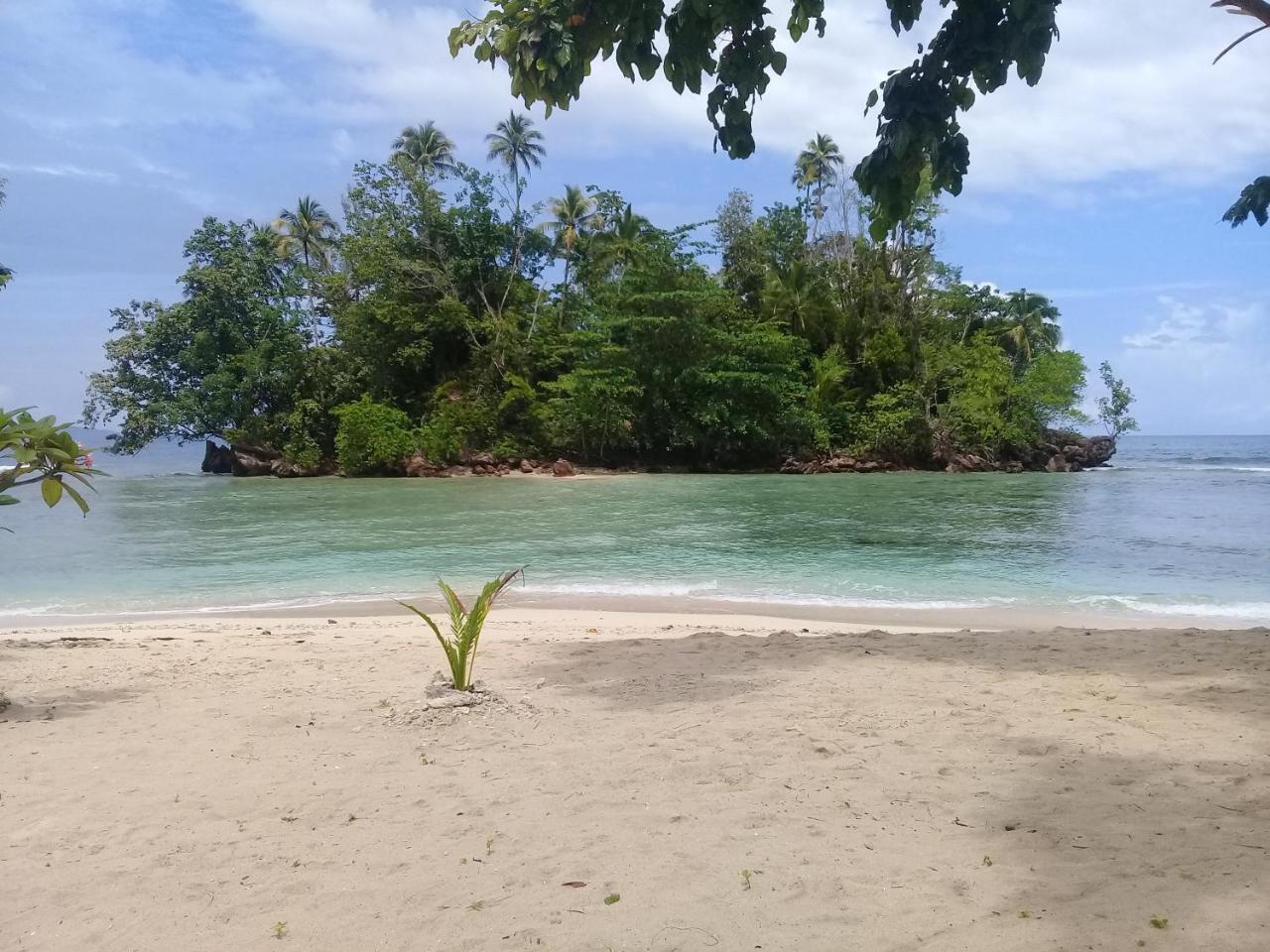 Nusa Nalan Beach Resort Rumah Olat Zewnętrze zdjęcie