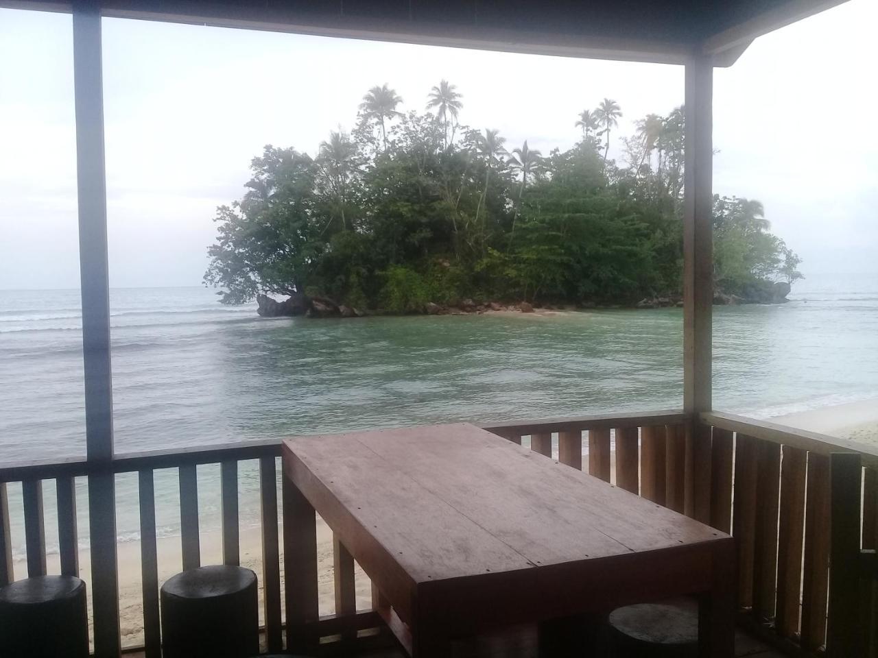 Nusa Nalan Beach Resort Rumah Olat Zewnętrze zdjęcie