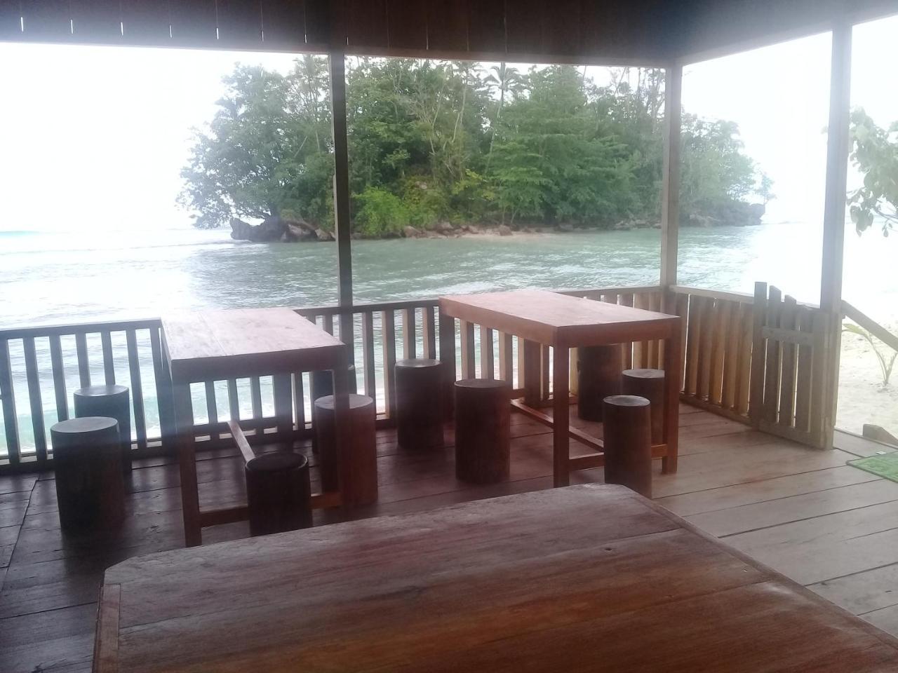 Nusa Nalan Beach Resort Rumah Olat Zewnętrze zdjęcie