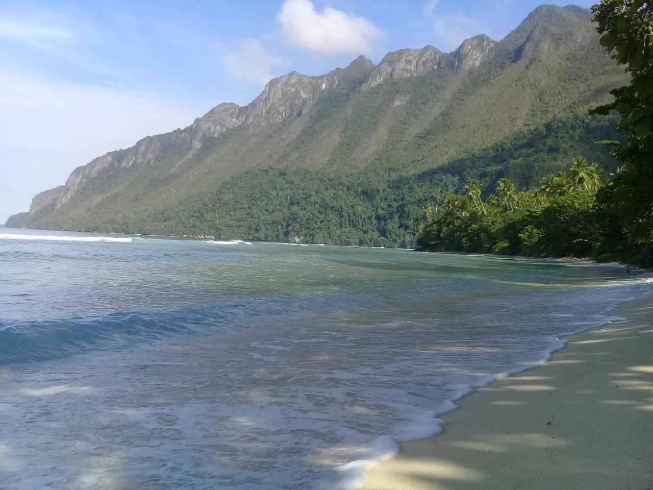 Nusa Nalan Beach Resort Rumah Olat Zewnętrze zdjęcie